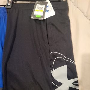Youth medium boys athletic shorts